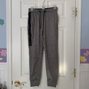 American eagle men’s grey joggers